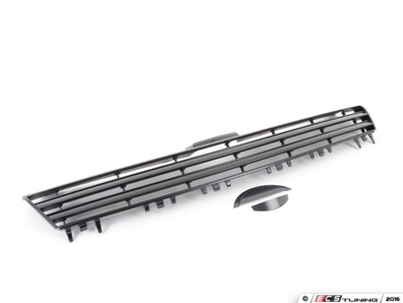 ES#3107804 - 019252ECS01-01A - Golf R Badgeless Grille - With Black Strip - Add a sleek custom touch to your MK7 with a blacked out "Golf R Style" badgeless grille - ECS - Volkswagen
