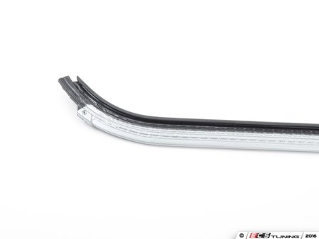 ES#2776305 - 4637250765 - SEALING RAIL - Genuine Mercedes Benz - Mercedes Benz