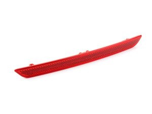 ES#2706881 - 63147847234 - Rear reflector - right - Rear bumper mounted reflector - Genuine BMW - BMW