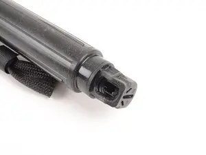 E71 Hatch strut - right