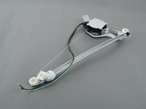 ES#2524344 - 1247300446 - Right Rear Window Regulator - Includes Motor - MTC - Mercedes Benz