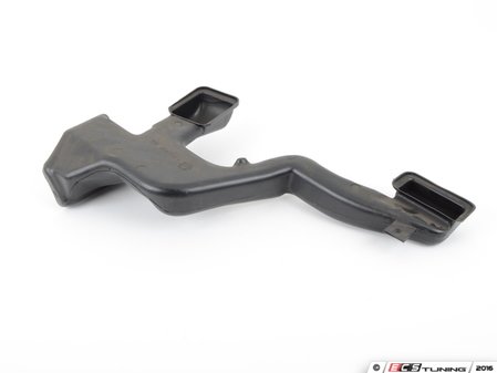 ES#178332 - 64221940831 - Heater Duct - Left - Air guide located behind the dashboard - Genuine BMW - BMW