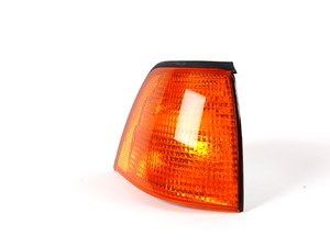ES#173624 - 63138353280 - Front Turn Signal Assembly - Right - Amber turn signal assembly - Genuine BMW - BMW