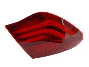 ES#2596575 - 63217300269 - Taillight Assembly for Fender - Genuine BMW - BMW