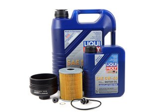 ES#3096258 - 009390ECS02KT -  Oil Service Kit - With Magnetic Drain Plug & Black Aluminum Oil Filter Housing - Featuring black billet aluminum filter housing! Includes Mann oil filter and Liqui Moly 5w-40 oil - Assembled By ECS - Volkswagen