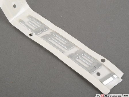ES#79342 - 51147183155 - EMBLEM - Genuine BMW - BMW