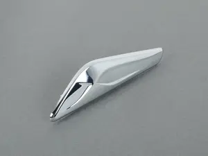 Front Fender Moulding - Right