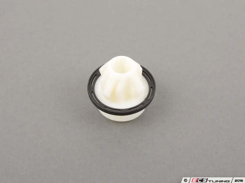 Genuine Mercedes Benz - 0009917398 - CLIP
