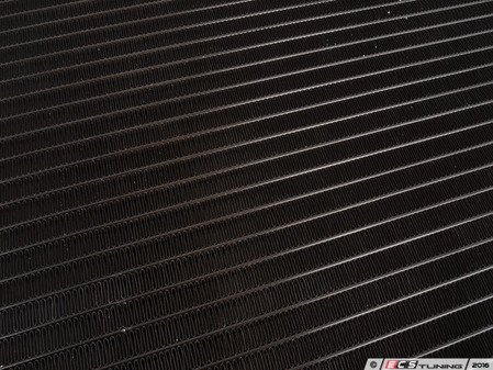 ES#2570030 - 1638300170 - A/C Condenser - Located in front of the radiator in your vehicle - Valeo - Mercedes Benz