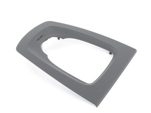 ES#2596610 - 65139266106 - COVER, CENTER SPEAKE - Genuine BMW - BMW