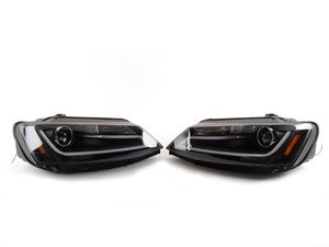 ES#3021242 - 2LHPJET11JMTM - Projector Headlight Set - Black - Features LED light tubes as DRLs - Spec-D Tuning - Volkswagen