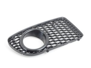 ES#1068079 - 1J5854662DB41 - Bora R Bumper Grille - Right - Replacement grille from the European Bora R - Genuine European Volkswagen Audi - Volkswagen