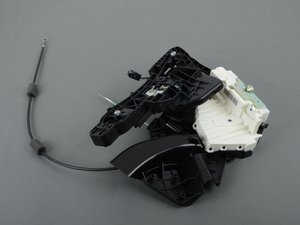 ES#1807700 - 2517302335 - DOOR LOCK - Genuine Mercedes Benz - 