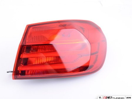 ES#2706447 - 63217296100 - Outer Tail Light - Right - Genuine BMW replacement light - Genuine BMW - BMW