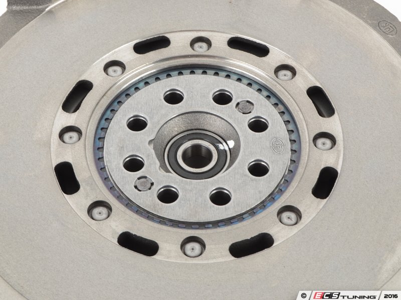 Assembled By ECS - 99711691315kt1KT - Clutch & Flywheel Kit