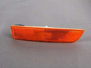 ES#11037 - 3b0945071 - Bumper Side Marker - Left - Get new side markers and restore the look of your car - Genuine Volkswagen Audi - Volkswagen