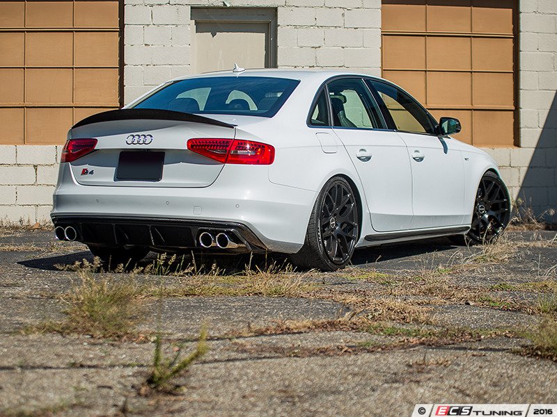 ECS 018359ECS01A Audi B8.5 S4 / A4 SLine Carbon Fiber Rear Diffuser