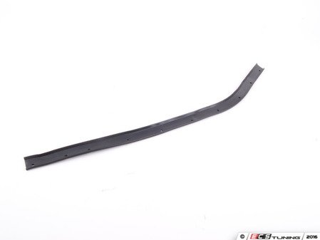 ES#95666 - 51361837226 - Quarter window seal - right - Seals the quarter window to the body - Genuine BMW - BMW