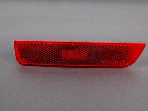 ES#11040 - 3B0945072A - Bumper Side Marker - Right Side - Fits right rear on B5.5 (facelifted) Passat models - Genuine Volkswagen Audi - Volkswagen