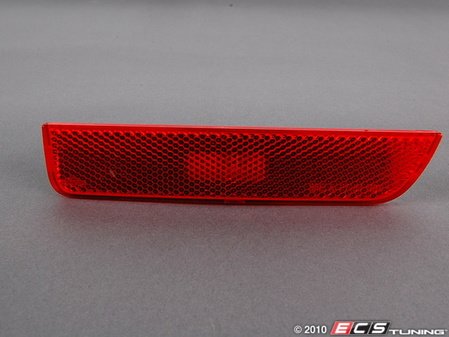 ES#11040 - 3B0945072A - Bumper Side Marker - Right Side - Fits right rear on B5.5 (facelifted) Passat models - Genuine Volkswagen Audi - Volkswagen