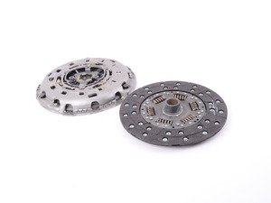 ES#1445158 - 95511601500 - Genuine Clutch Disc And Pressure Plate Assembly - Clutch disc and pressure plate for manual transmission equipped models - Genuine Porsche - 