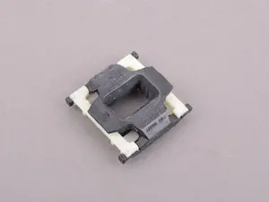 Bracket lower