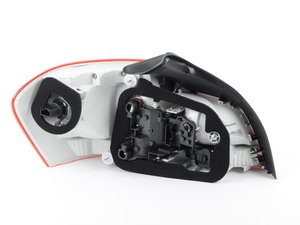 ES#2207415 - 63217273430 - TAIL LIGHT RIGHT - Genuine BMW - BMW