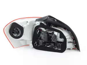 TAIL LIGHT RIGHT