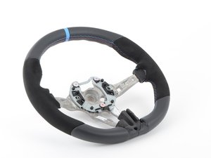ES#3140789 - 32302413014 - F8X M Performance Steering Wheel - High-performance good looks for your BMW M car's interior - Genuine BMW M Performance - BMW