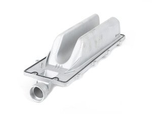 ES#3171017 - 11147507278 - Valley Pan Cover With Seal - Featuring upgraded Viton gasket - URO - BMW