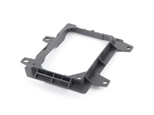 ES#173870 - 63171386039 - 8-F/LAMP MOUNT LT. - Genuine BMW - BMW