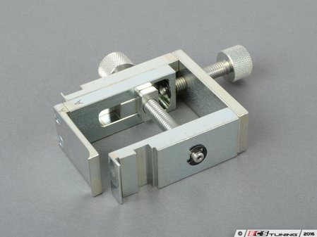 ES#199600 - 83300494451 - Torque Converter Holder/Support Bracket - Stabilizes the transmission when doing a service, removal, or installation. - Genuine BMW - BMW