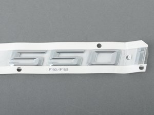 ES#1903117 - 51147219541 - Model Emblem - 550I - Genuine BMW - BMW