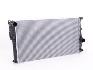 ES#3015892 - 17118672104 - Radiator  - Keep your engine cool - Genuine BMW - BMW