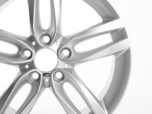 ES#2734095 - 36117846785 - F22 18" M Double Spoke Style 461 Wheel - Priced Each - 18x8 ET42 - Genuine BMW - BMW