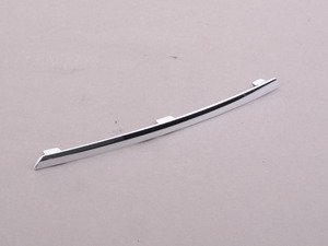 ES#1597172 - 4L08072442ZZ - Chrome Fog Light Trim - Right - A touch of chrome for your car. - Genuine Volkswagen Audi - Audi