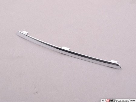ES#1597171 - 4L08072432ZZ - Chrome Fog Light Trim - Left - A touch of chrome for your car. - Genuine Volkswagen Audi - Audi