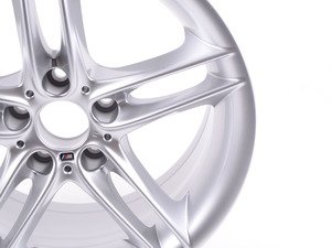 ES#205628 - 36107841691 - 18" M double spoke style 224 - Priced Each - 18x9 ET30 CB 72.6mm. - Genuine BMW - BMW