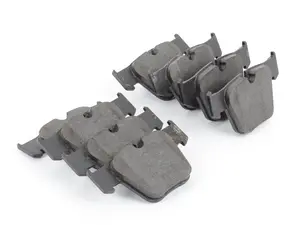 Front Brake Pad Set