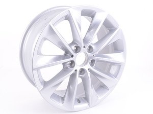 ES#2100820 - 36116787578 - 18" V spoke style 307 - Priced Each - 18x8 ET43 CB 72.6mm. - Genuine BMW - BMW