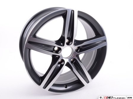 ES#2781355 - 36116850151 - 17" Star Spoke Style 379 Wheel - Priced Each - 17x7.5 ET 43 72.6 CB - Genuine BMW - BMW