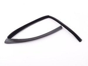 ES#94971 - 51348159818 - Rear Window Seal - Right - Keep your BMW sealed from excess wind noise and water - Genuine BMW - BMW