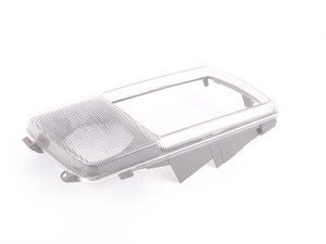 ES#2533794 - 0008260859 - Fog Lamp Lens - Right (Passenger) Side - Plastic for lamp lens / headlamp trim - URO - Mercedes Benz