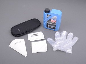 ES#3171006 - 83292158849kt1 - Liqui Moly 5w-30 Engine Oil & Oil Storage Bag Combo - (no longer available) - One liter of Liqui Moly Longtime 5w-30 engine oil plus a convenient oil storage bag with gloves and funnel. Perfect to store in the trunk! - Assembled By ECS - 