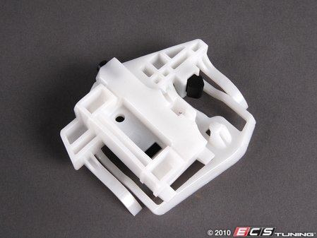 ES#94127 - 51333448643 - E83 X3 Window Clip - Priced Each - Secures the window to the regulator - Genuine BMW - BMW
