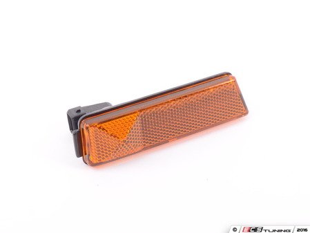 ES#2770097 - 1HM945072C - Side Marker Light - right - Amber stock replacement side marker lens - TYC - Volkswagen