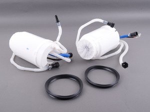 ES#3022405 - 95562093101KT - Fuel Pump Kit - Includes left and right fuel pumps with gaskets - Assembled By ECS - Porsche