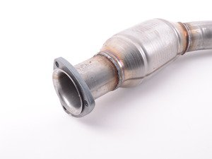ES#2974425 - 441096 - Direct-Fit Catalytic Converter - Right - Keep your emissions in check - Magnaflow - Audi