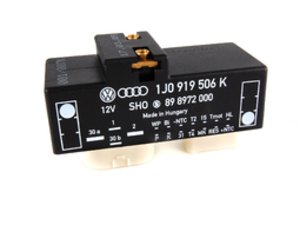 ES#310611 - 1J0919506K - Auxiliary Fan Control Unit - 1 large 4 pin connector and 1 small 14 pin connector - Genuine Volkswagen Audi - Audi Volkswagen