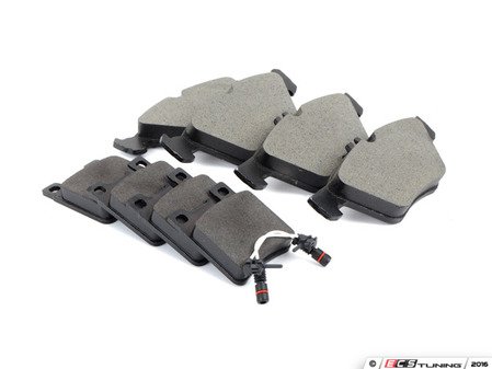 ES#2772151 - 0044209220KT5 - Front & Rear Brake Pad Kit - Featuring Bosch Pads - Assembled By ECS - Mercedes Benz
